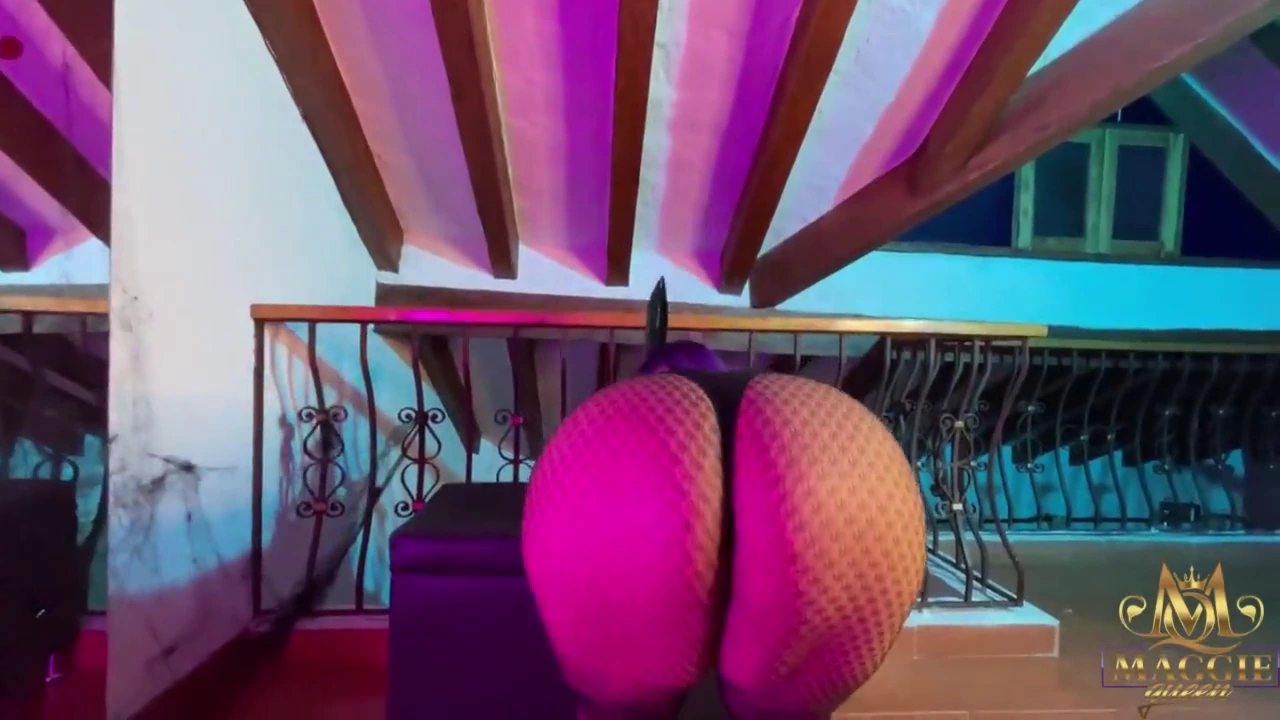 Sexy bunny giving a blowjob porn video